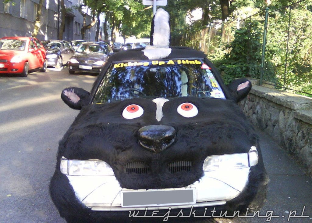 skunk machine przód 1